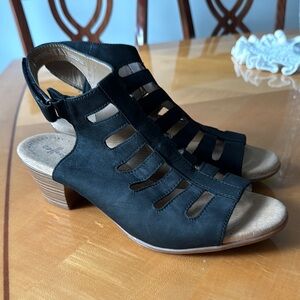 Collection Clark’s Women's Black Sandals  size 9